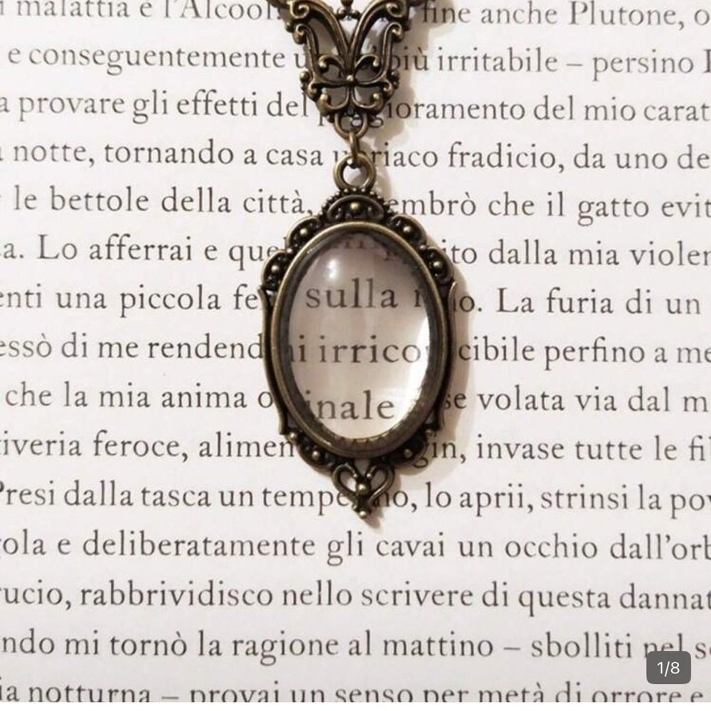 Victorian Look Oval Monochrome Pendant Necklace - Magnifying Glass  🔎
